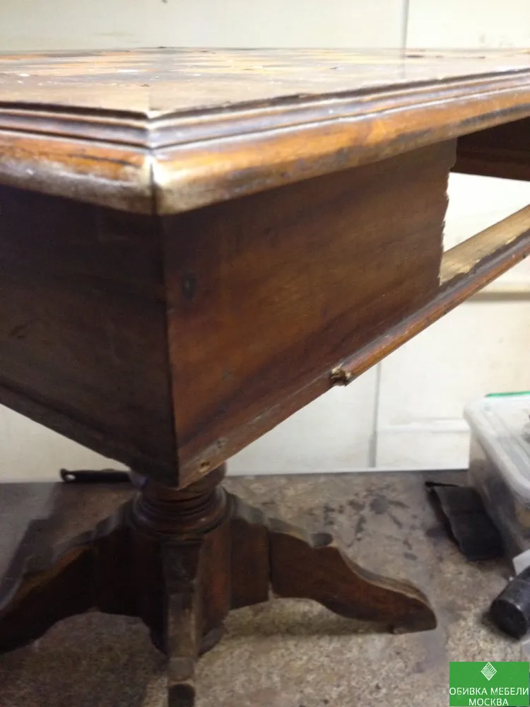 Раритетный стол реставрация 