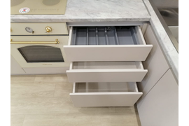 Кухня белая альберика