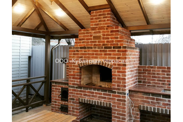 Беседка деревянная 5*5 м с ограждениями ДПК