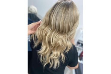 Окрашивание локонов волос