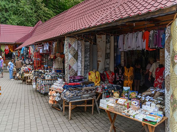 Яремчанський сувенірний ринок