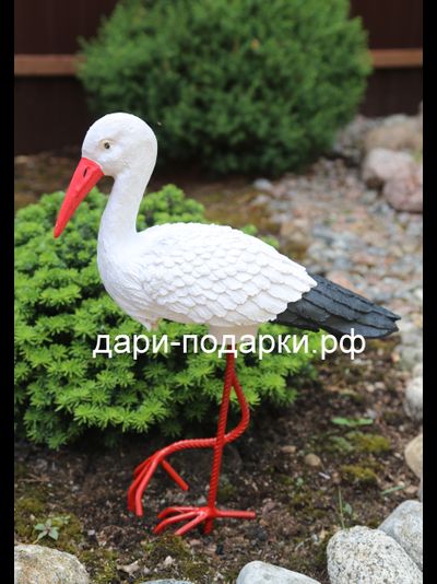 Аист 72*35см  1,1кг  полистоун Россия  1585/012665** Аист - является символом новой жизни. Согласно русским народным поверьям, аист - птица, приносящая счастье в Ваш дом. Также аист покровительствует рождению детей.