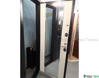 Dver Metallicheskaya Garda 3k Mirror Bolshoe Zerkalo V Nalichii Ustanovka Vhodnoj Dveri