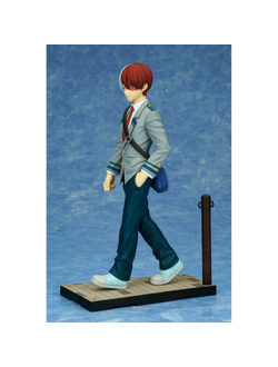 Фигурка 1/8 Шото Тодороки (Todoroki Shouto School Uniform Ver.)