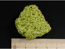 Нонтронит, необработанный "дикий" образец, США (32*29*21 мм, 13 г) №35081