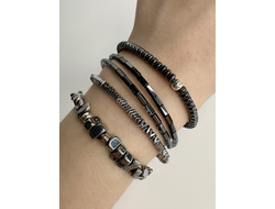 Браслеты из гематита, разные виды