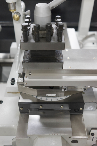 Станок токарно-винторезный STALEX C6246E/1000  (Аналог токарного станка 16К20, 1А616, 1К62, 16В20, 1В62Г)