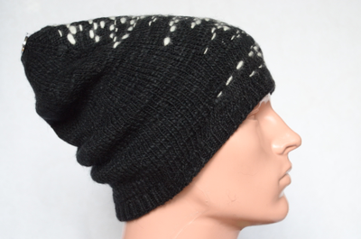 Вязаная мужская шапка Италия Vizio 5680 черная с белым фото