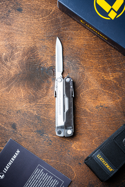 Leatherman Rebar с чехлом