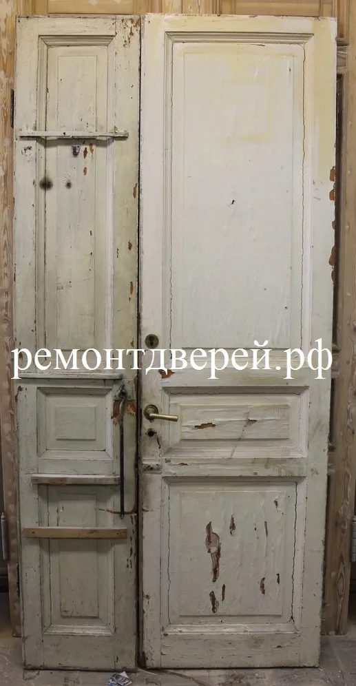 Внутренняя сторона дверей до реставрации