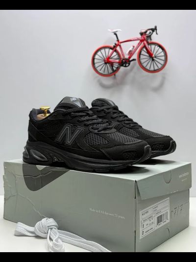 New Balance 2010 Black