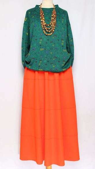 Джемпер  "МЕЛКИЕ ЦВЕТОЧКИ" зеленый до р.52