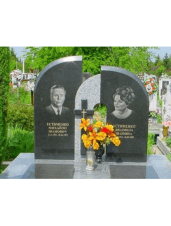 Оригинальный памятник на двоих из черного и серого гранита
