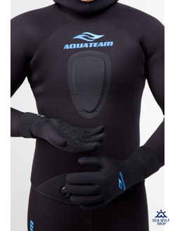 Перчатки неопреновые 7мм AquaTeam Hunter рез.точки р.M