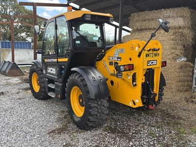 Телескопический погрузчик JCB 536-95 Agri Xtra, 2023