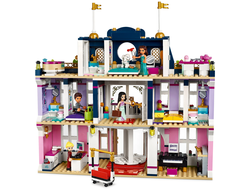 Конструктор LEGO Friends 41684 Гранд-отель Хартлейк Сити
