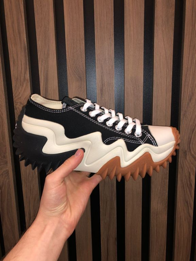 Фото в живую черные Кеды Converse Run Star Motion x Platform Canvas 172895C