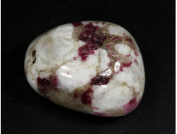 Турмалин розовый в кварце, галтовка, Бразилия (25*20*15 мм, 12,8 г) №35106