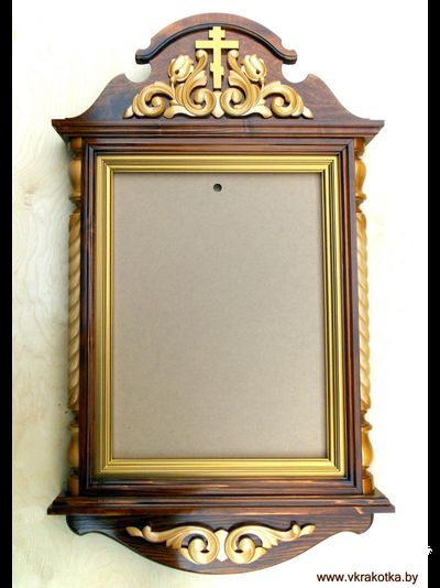 Киот настенный с резьбой по дереву