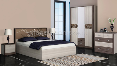 Комод "Николь" в контрастной расцветке хорошо вписался в интерьер с синей стеной