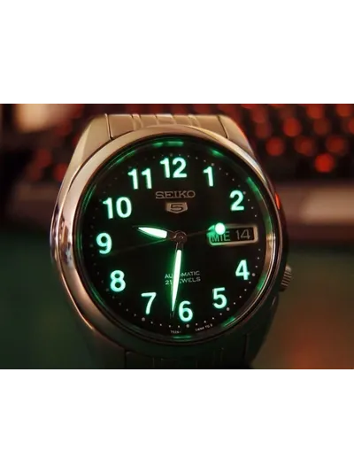 Наручные часы Seiko SNK381K1