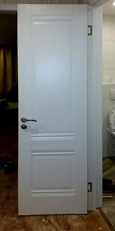 Дверь для ванной комнаты 