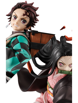 Фигурка Тандзиро Камадо, Нэдзуко Камадо (Kamado Tanjirou, Nezuko Kamado Kamado Kyoudai Set)