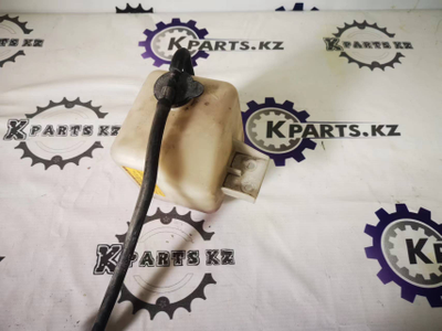 Бачок расширительный на лексус GS190 GS350 GS300