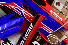 Поклейка на кроссовый мотоцикл