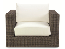 Кресло плетеное с подушками Cube