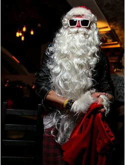 Дед Мороз на рок корпоратив