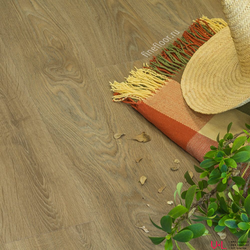 Кварцвиниловая плитка Fine Floor Rich Дуб Лацио FF-2073 в интерьере