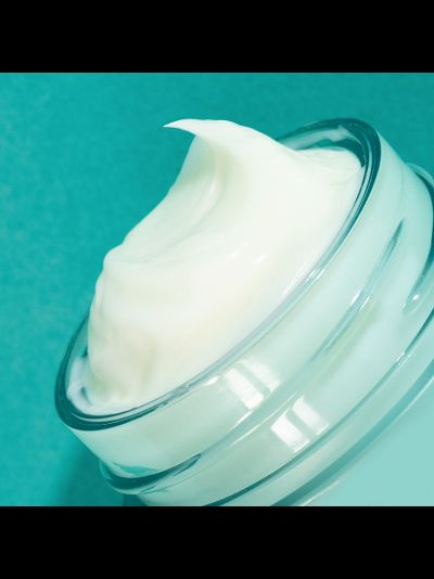 ARTISTRY SKIN NUTRITION™ Восстанавливающий крем для кожи вокруг глаз