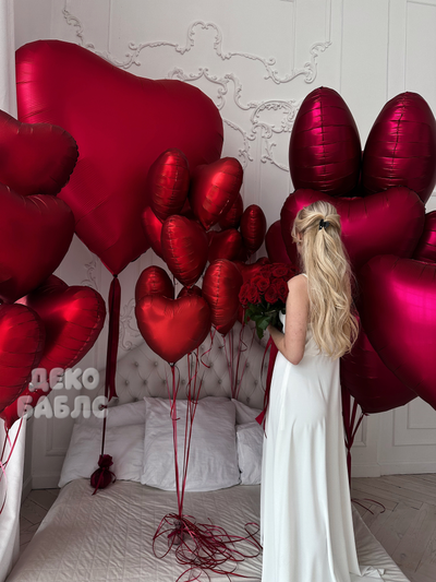 масштабные фонтанов из красных гелиевых сердец Троицк Новая Москва для украшение комнаты любимой