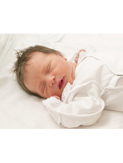 Фотограф на выписку из роддома ( фотосессия выписки )  или видеосъемка