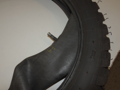 Покрышка с камерой Петрошина 3.75 R 18