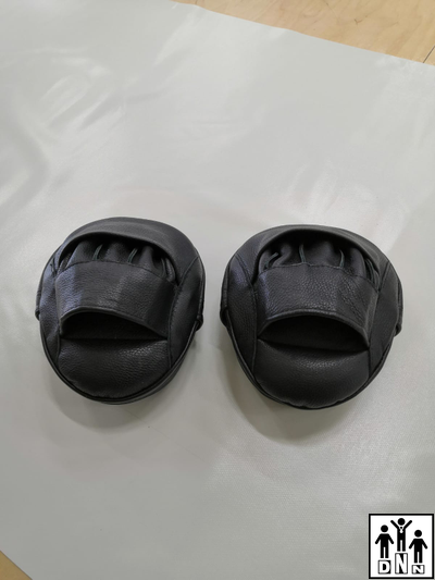 Лапы прямые боксёрские натуральная кожа