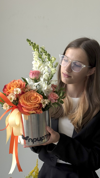 Цветочная композиция учителю / воспитателю № 806