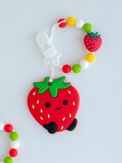 Грызунок из пищевого силикона на держателе КЛУБНИЧКА