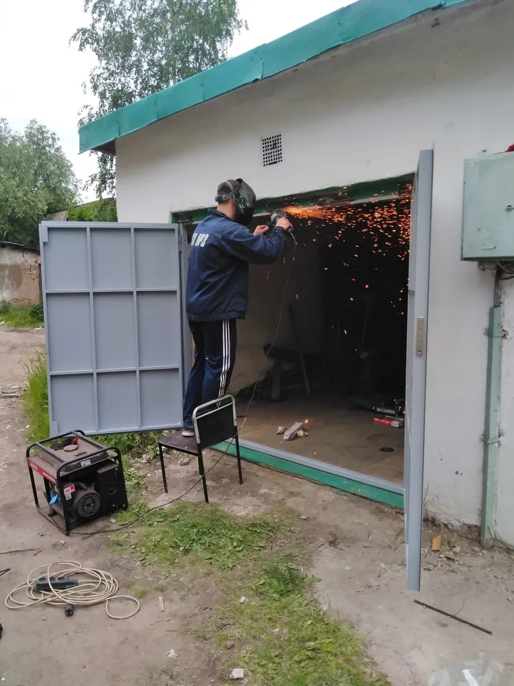 холодные 1 листовые ворота