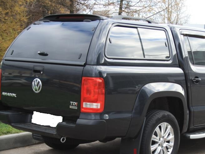 Дефлекторы боковых окон и капота на Volkswagen Amarok