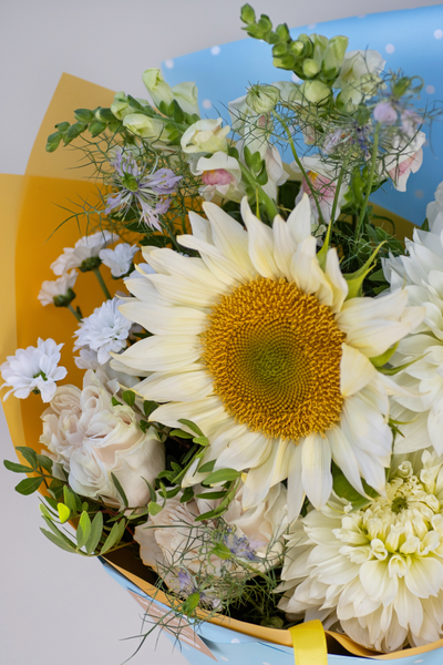 Букет цветов для учителя / воспитателя  № 863