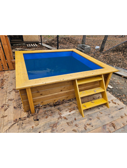 Банный чан квадратный на 4-х людей из лиственницы от Кристалл