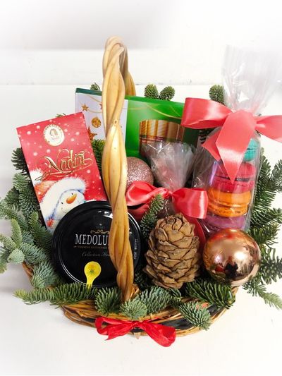 Новогодняя корзина &quot;Мерси&quot;