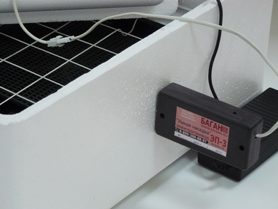 Инкубатор "Умная наседка" на 63 яйца