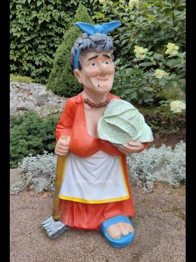 Дачница с капустой 85*50 см   7кг   полистоун Россия 6949/012095*