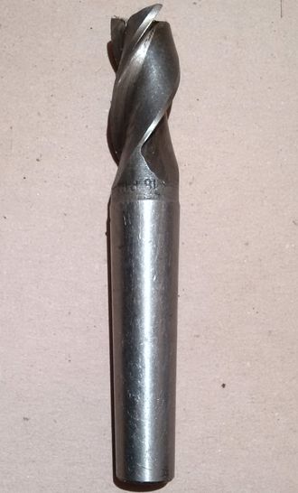 Фреза к/х 18 мм (3 перьев) КМ2 Р12