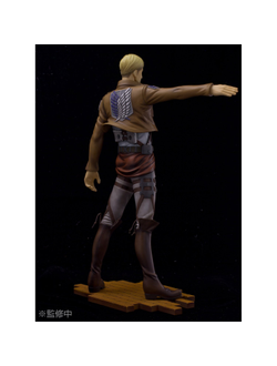 Фигурка 1/8 Эрвин Смит (Erwin Smith)