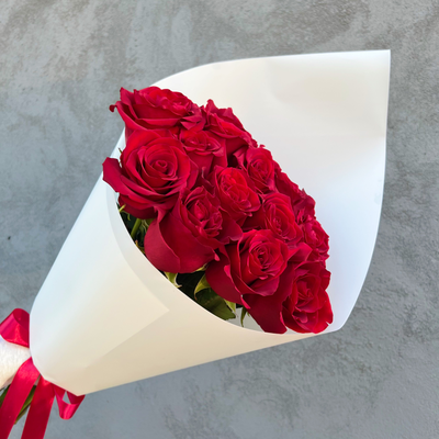 Букет красных роз Эквадор премиум 15 шт