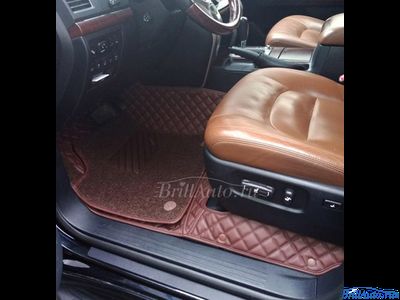 5D и 3D коврики из эко кожи в салон Toyota Land Cruiser 200 в Москве